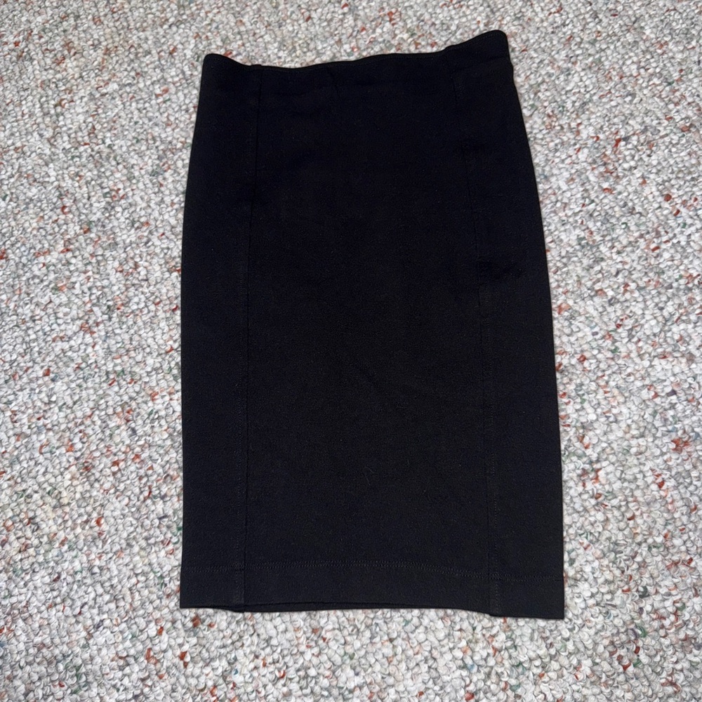 H&M Basic Black Pencil Skirt – XS | Stretch Work / Casual Essentials